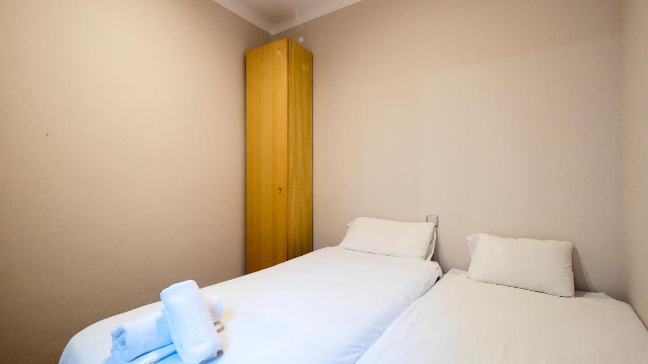Acogedor Apartamento De 2 Dormitorios 바르셀로나 외부 사진